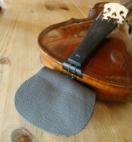 leather pad centred
